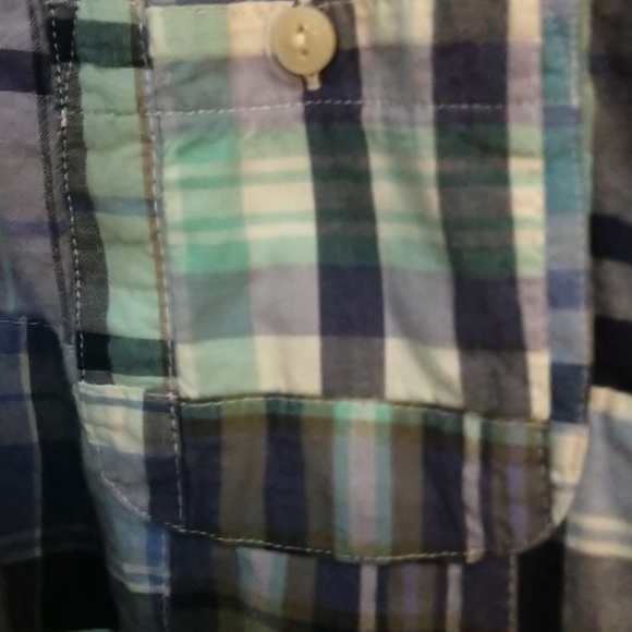 Shirt - Picture 2 of 3